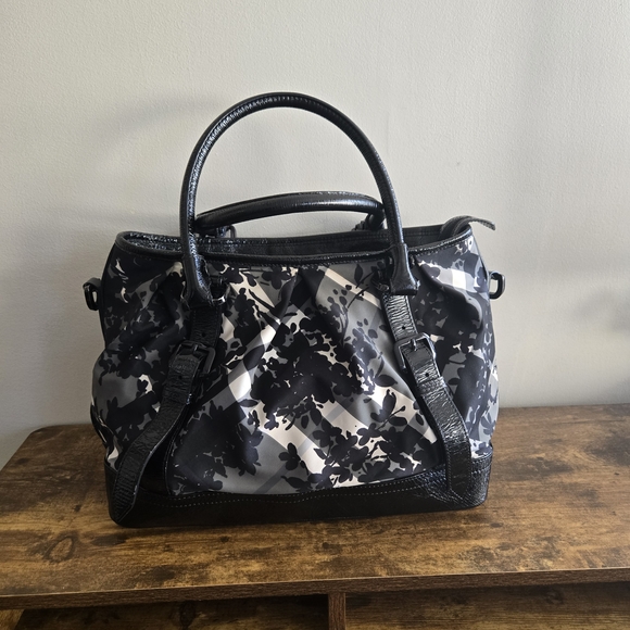 Burberry Black and Gray Handbag - Picture 5 of 11